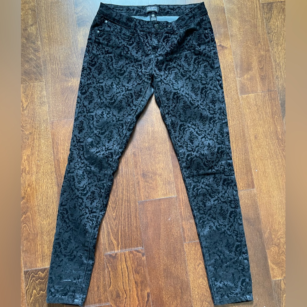 Celebrity Pink Jeans Black Midrise Skinny Jeans with Suede Paisley Print